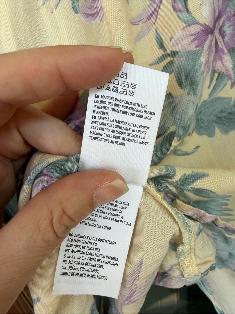 American Eagle Outfitters Cream Floral Button-Front Bodysuit - Picture 4 of 12
